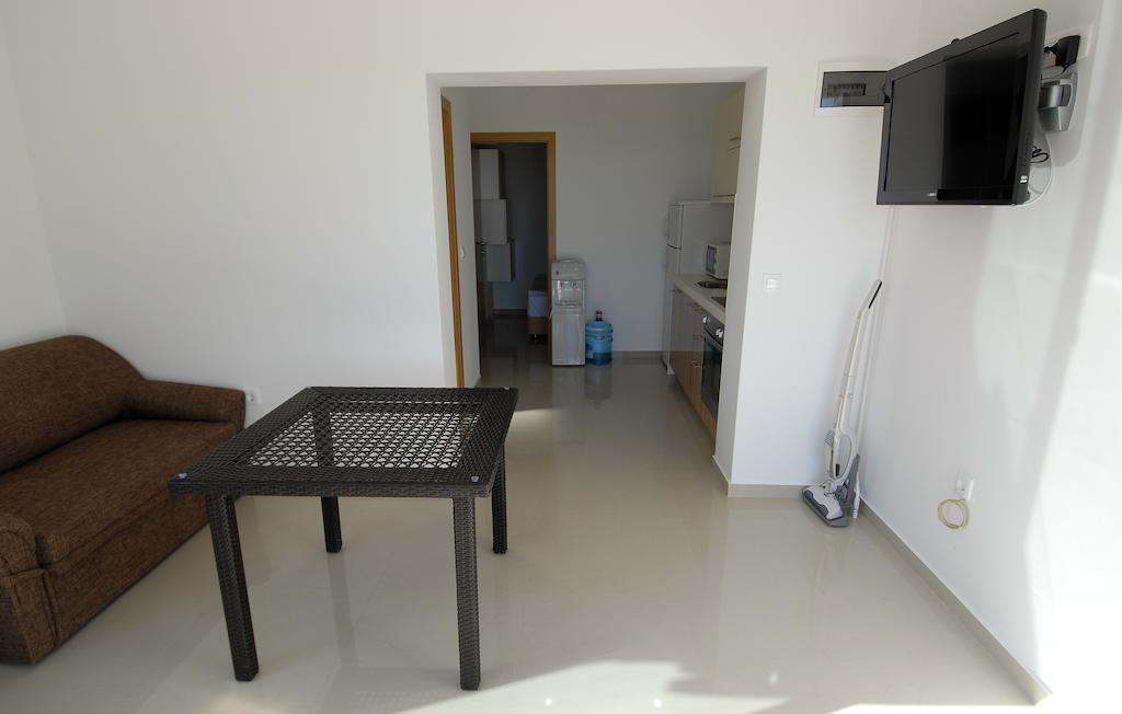 Paradise Resort Vanesa Vir Room photo